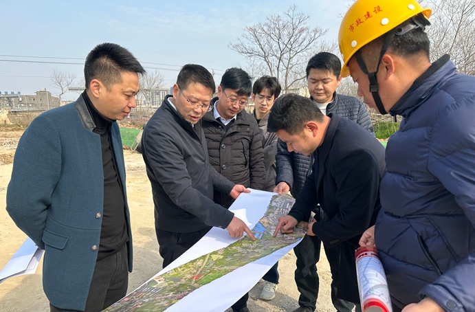 市政公用集團(tuán)劉順保到朱橋東路綜合管廊及基礎(chǔ)設(shè)施建設(shè)工程項目調(diào)研
